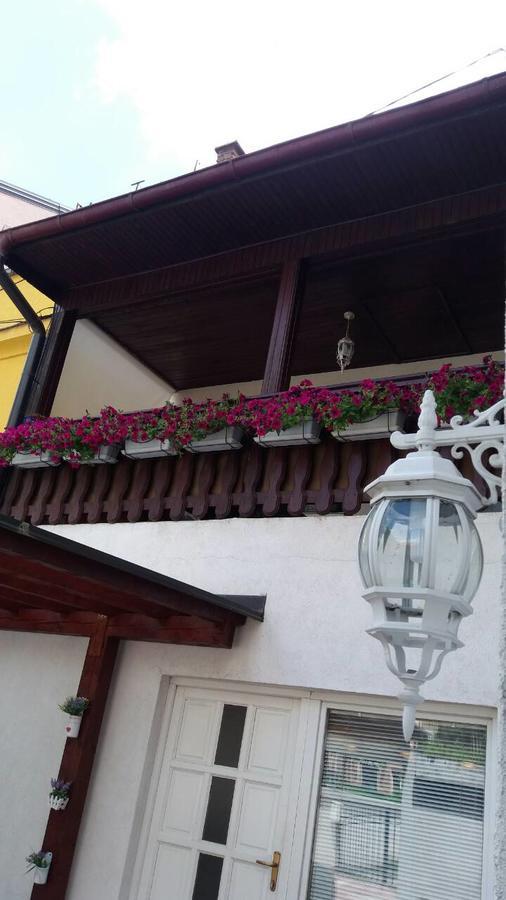 Aladin And Arabella Apartments Sarajevo Exterior photo
